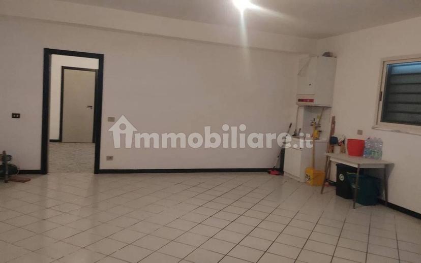 Villa unifamiliare via F. Parri, 40, Rosolini — foto 3 di 9