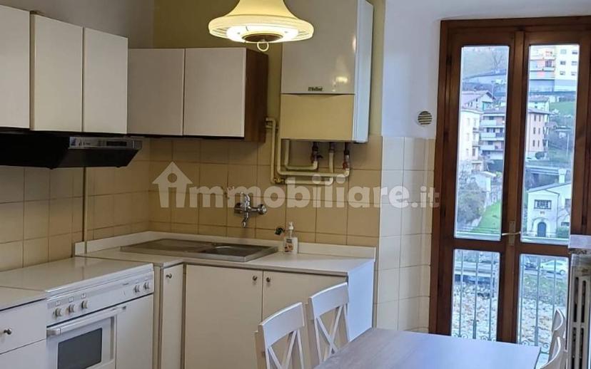Appartamento via Paolo Boselli, Centro, San Giovanni Bianco — foto 6 di 8