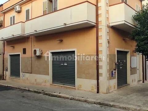 Trilocale via Bellini, 140, Rosolini — foto 19 di 27