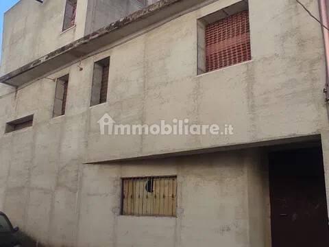 Villa unifamiliare via Orf. Leggio, 31, Rosolini — foto 3 di 35