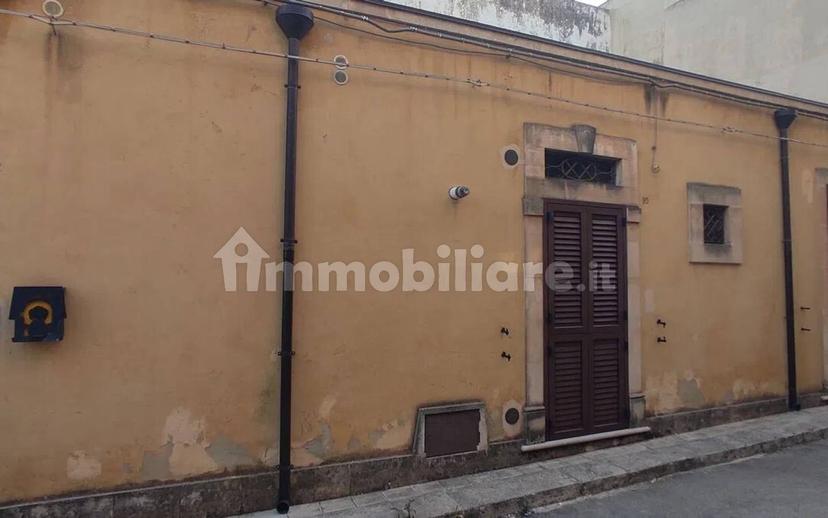 Villa unifamiliare via Savarino, 12, Rosolini — foto 8 di 24