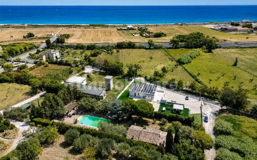 Villa unifamiliare Contrada Foce Asola, Civitanova Nord, San Gabriele, Fontespina, Civitanova Marche — foto 5 di 10