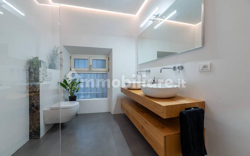 Trilocale ottimo stato, primo piano, Centro, Merano — foto 14 di 23