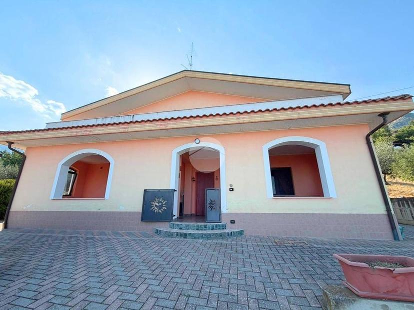 Villa unifamiliare Contrada Pietra Rossa 36, Pietra Rossa, Villa Celiera — foto 37 di 38