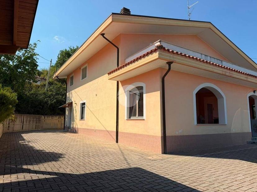Villa unifamiliare Contrada Pietra Rossa 36, Pietra Rossa, Villa Celiera — foto 6 di 38