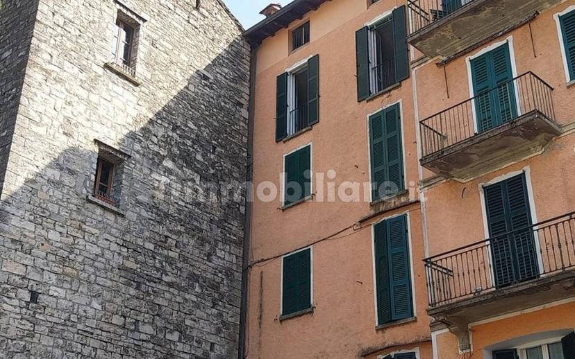 Trilocale piazza  della Chiesa, 10, Centro, Bellagio — foto 15 di 16