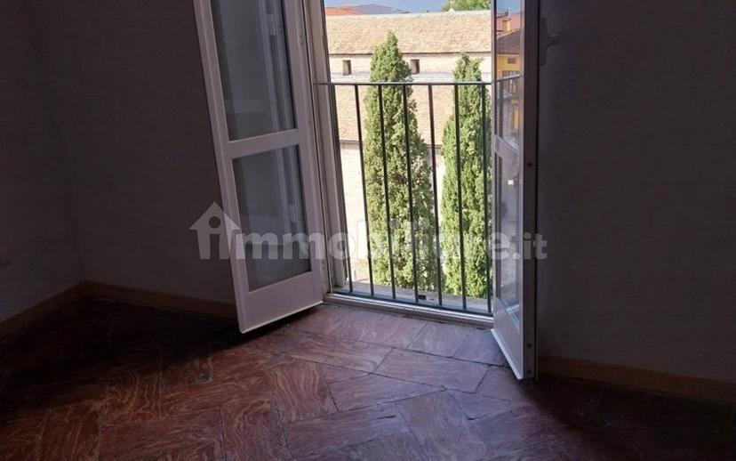 Trilocale piazza  della Chiesa, 10, Centro, Bellagio — foto 12 di 16