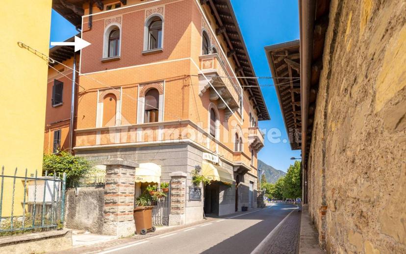 Quadrilocale piazzale Vittorio Emanuele 7A, Centro, Menaggio — foto 14 di 35