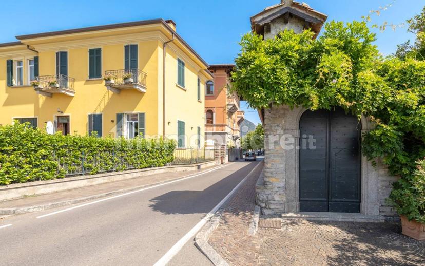 Quadrilocale piazzale Vittorio Emanuele 7A, Centro, Menaggio — foto 23 di 35