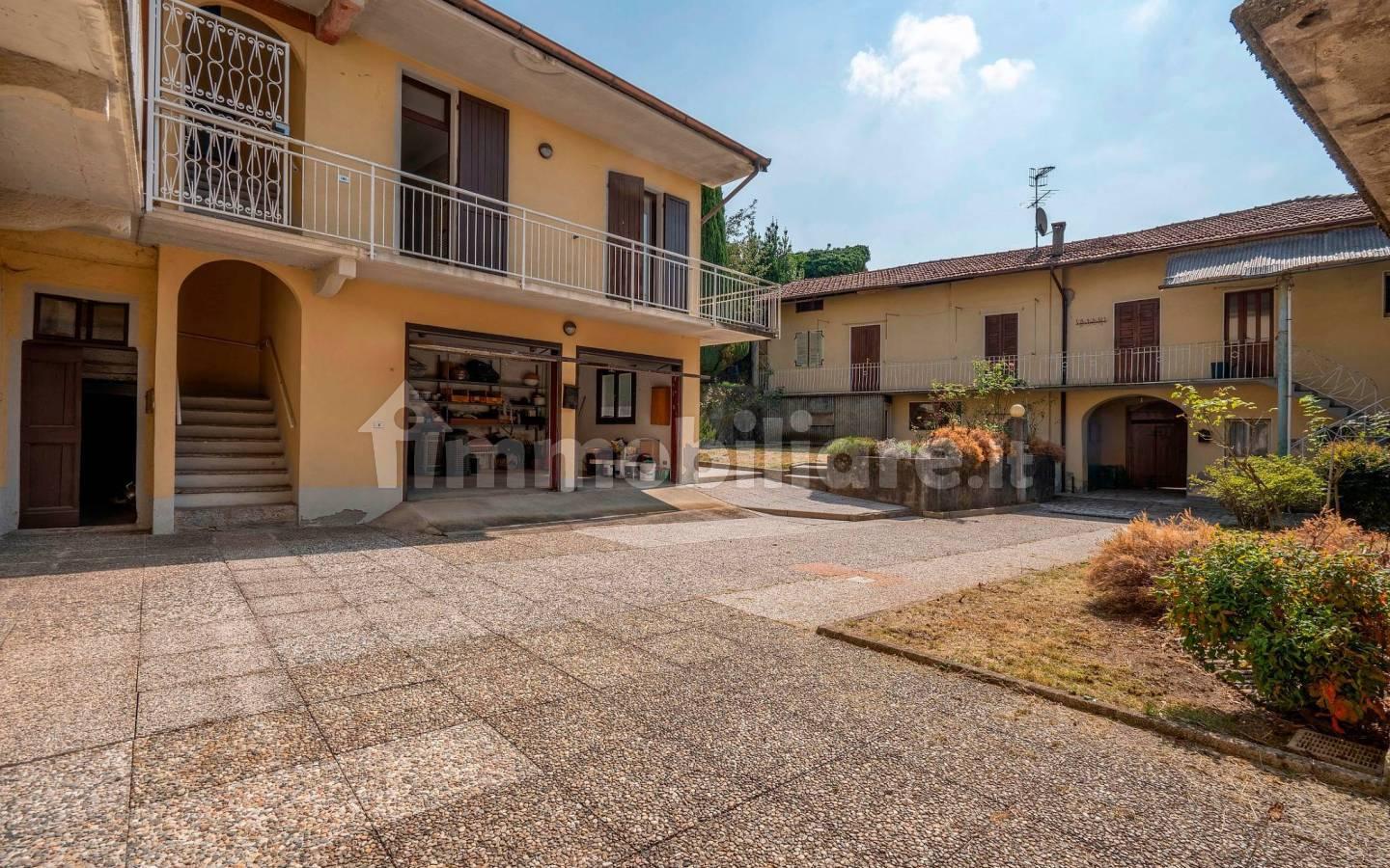 Terratetto unifamiliare Viottolo Ai Ronchi 6, Centro, Armeno