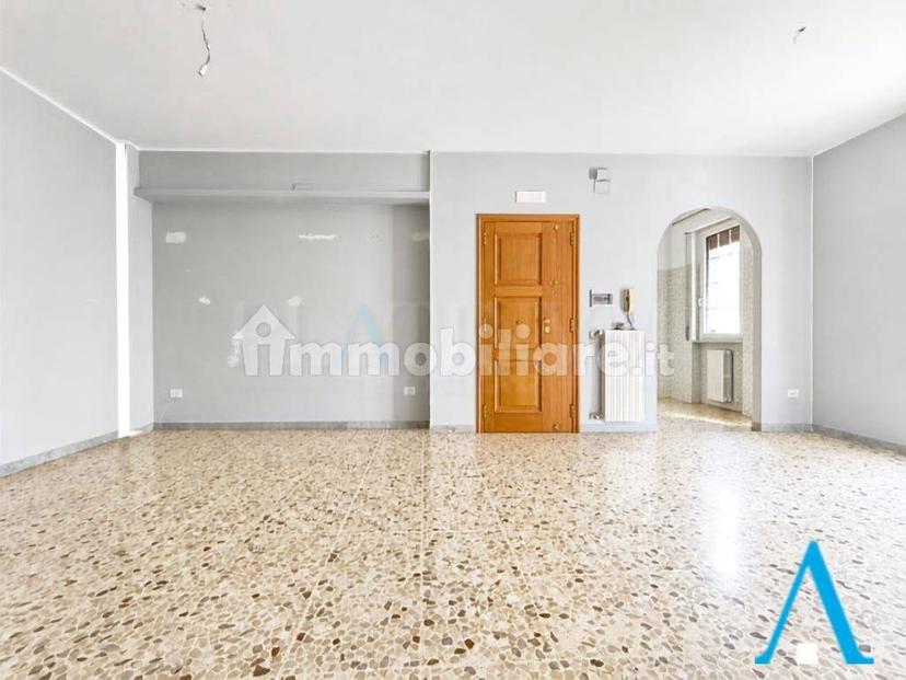 Trilocale via Palermo 10, San Giovanni Rotondo — foto 9 di 23