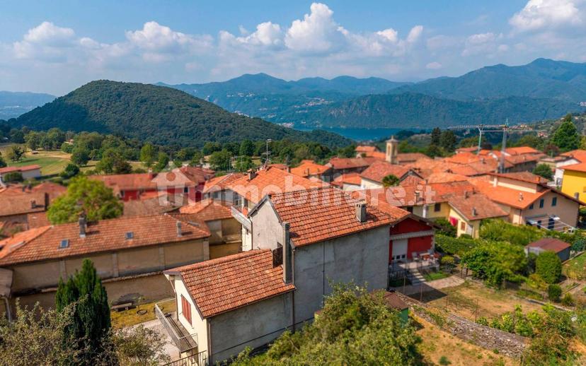 Terratetto unifamiliare Viottolo Ai Ronchi 6, Centro, Armeno — foto 5 di 33