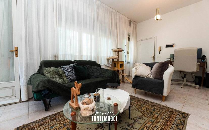 Terratetto unifamiliare 255 m², buono stato, Apecchio — foto 3 di 50