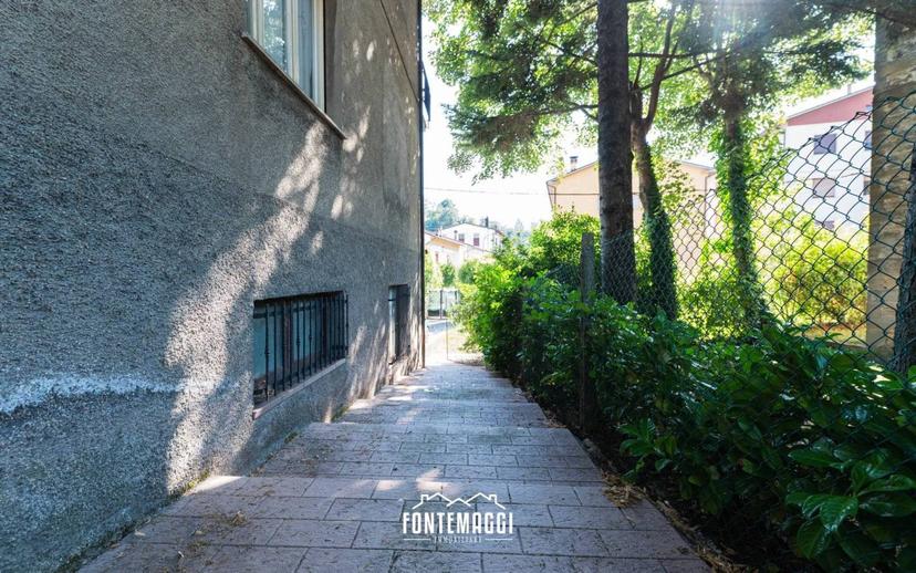Terratetto unifamiliare 255 m², buono stato, Apecchio — foto 15 di 50