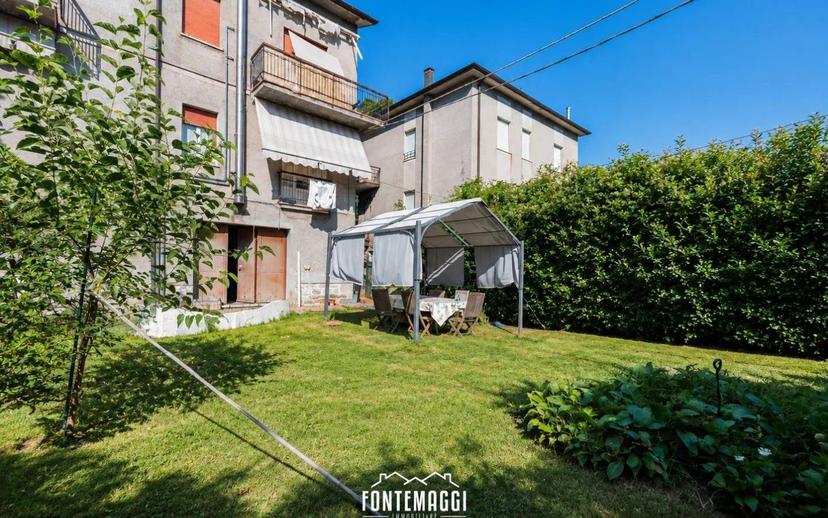 Terratetto unifamiliare 255 m², buono stato, Apecchio — foto 35 di 50