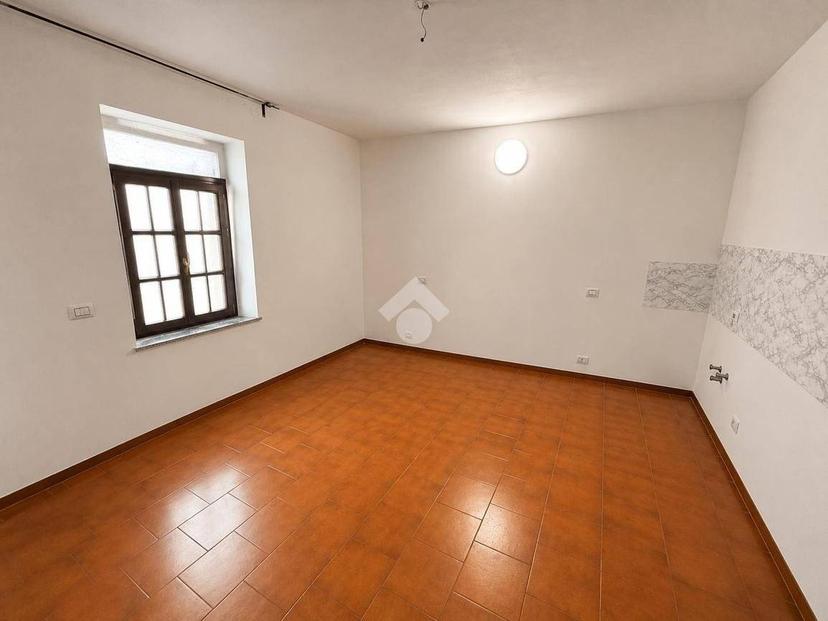 Bilocale via Crocefisso 13, Centro, Travagliato — foto 5 di 15