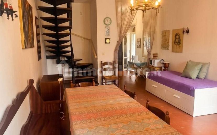 Villa plurifamiliare via Terracina 409, Centro, San Felice Circeo