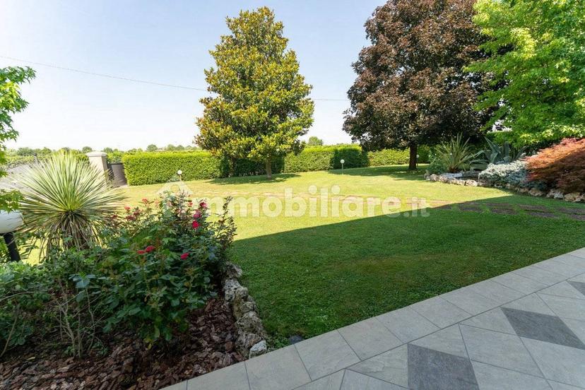 Villa unifamiliare via Tiziano 2c, Campolongo Maggiore — foto 3 di 28