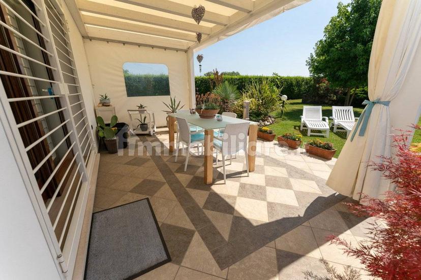 Villa unifamiliare via Tiziano 2c, Campolongo Maggiore — foto 4 di 28