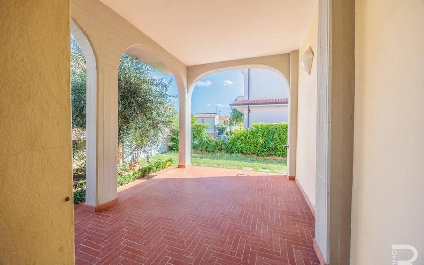 Villa bifamiliare via Valdera Pontedera, Centro, Ponsacco — foto 7 di 21