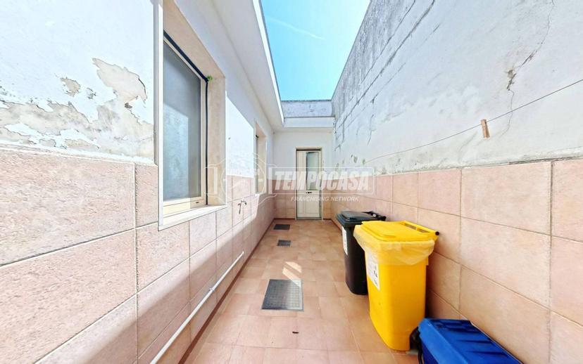 Terratetto unifamiliare via Caporale Ernesto Gaetani 22, Melpignano — foto 8 di 27