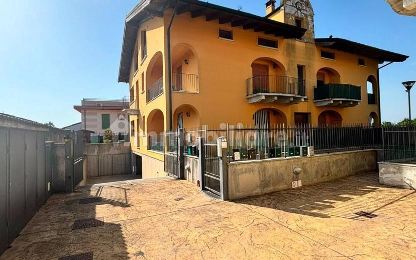 Trilocale via Monte San Michele, Centro, Fiesse — foto 7 di 21