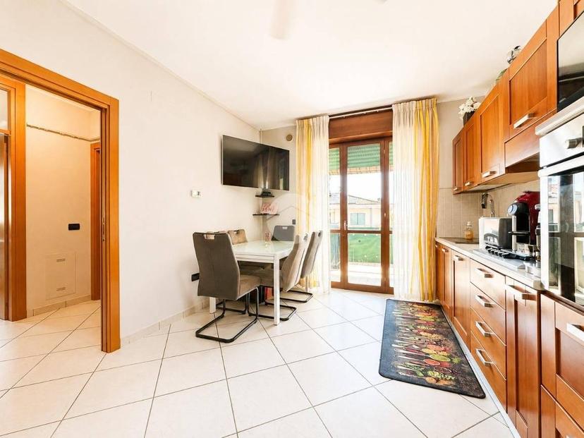 Trilocale via Giovanni Vendemini 39, Centro, Savignano sul Rubicone