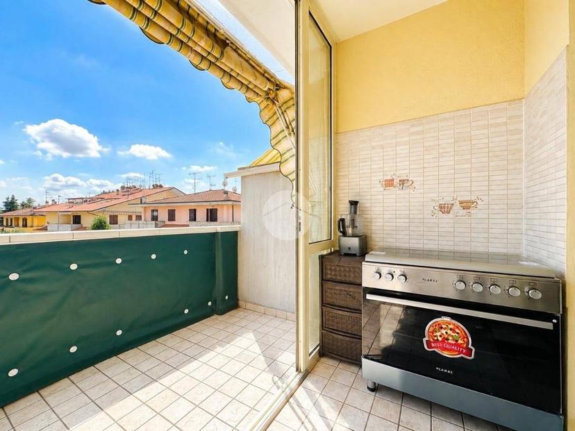 Trilocale via Giovanni Vendemini 39, Centro, Savignano sul Rubicone — foto 9 di 34