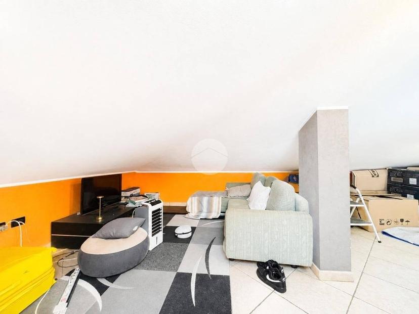 Trilocale via Giovanni Vendemini 39, Centro, Savignano sul Rubicone — foto 4 di 34