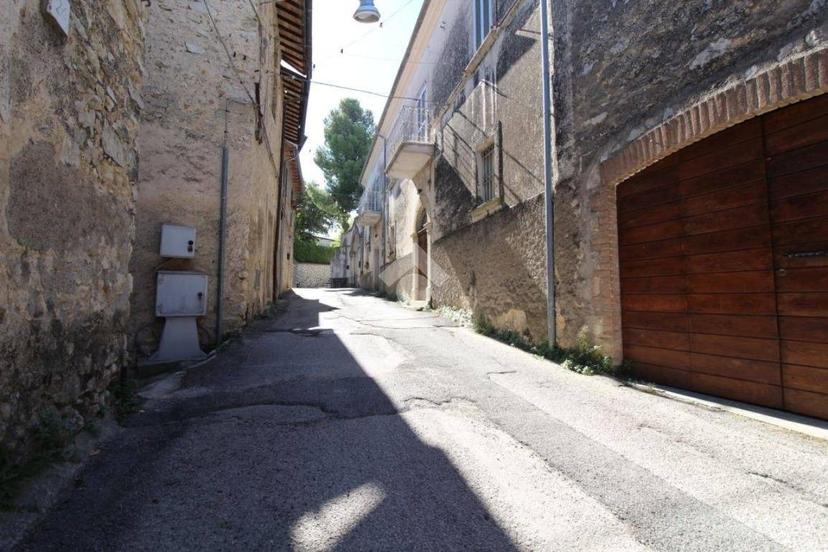 Quadrilocale via IV Novembre, Centro, Casaprota — foto 4 di 11