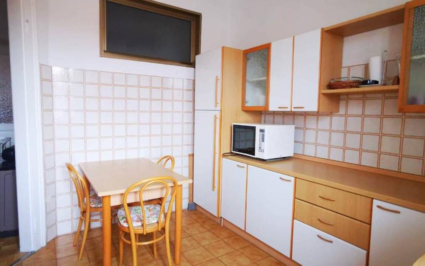 Stanza doppia via Pio Riego Gambini 45, Trieste