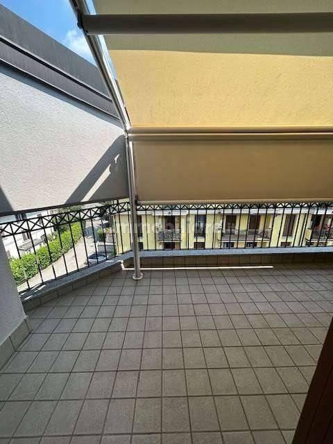 Trilocale viale Aguggiari , 245, Montello, Varese