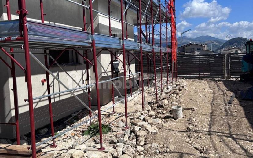 Villa bifamiliare via Sangro, Centro, Castel di Sangro — foto 3 di 19