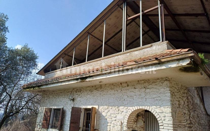 Cascina via Dolci, Dolci, Peschiera del Garda — foto 7 di 10