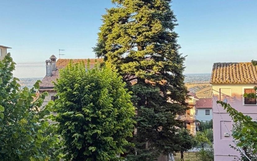 Quadrilocale piazza SANT'ANTONIO, Centro, Staffolo — foto 2 di 10