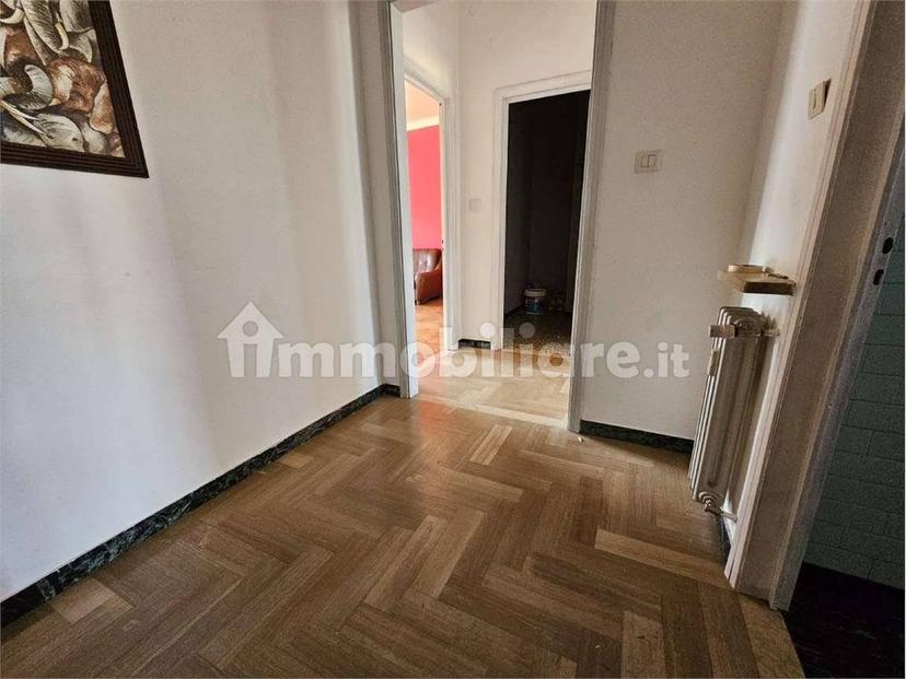 Trilocale quinto piano, Centro, Ceva — foto 6 di 17