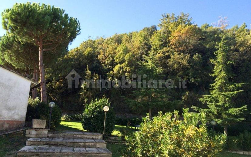 Rustico Strada della Macinaia, Umbertide — foto 26 di 27