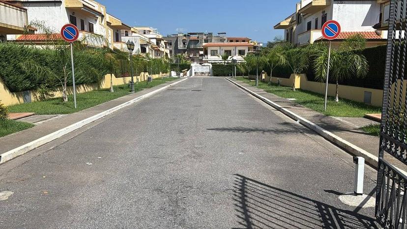 Appartamento ottimo stato, su più livelli, Campo Volo, Fiume Lao, La Bruca, Scalea