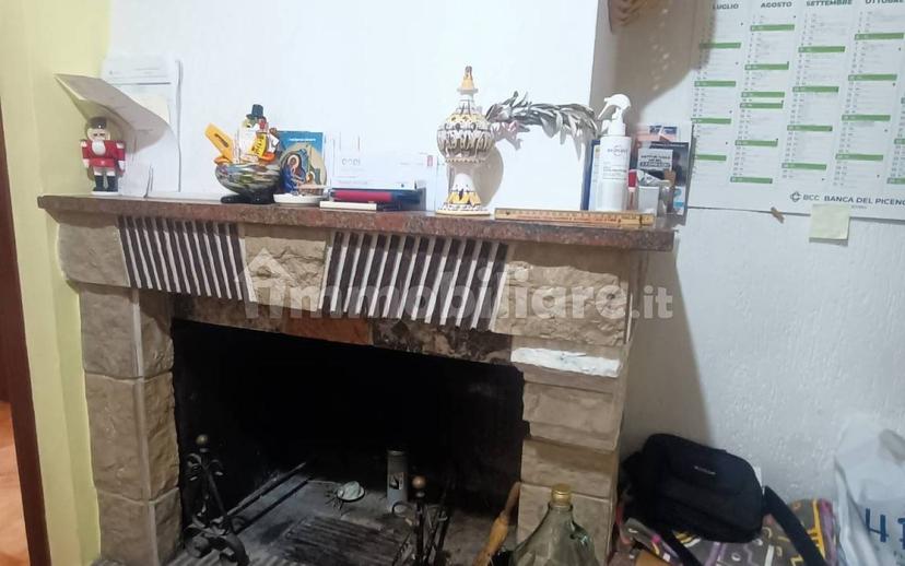 Appartamento buono stato, terzo piano, Acquaviva Picena — foto 34 di 35