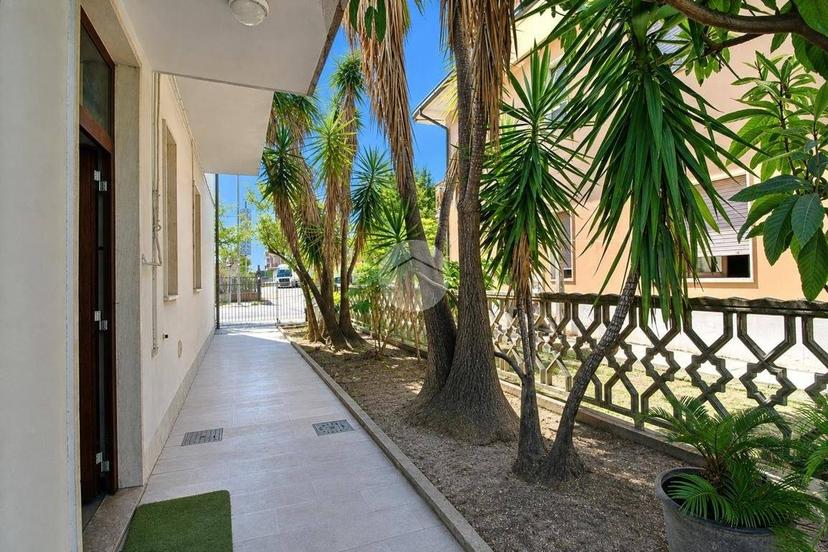 Appartamento via Val Tiberina 54, Porto d'Ascoli, San Benedetto del Tronto — foto 7 di 24