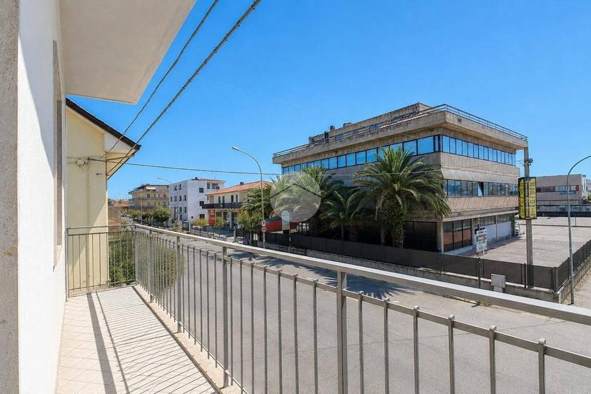Appartamento via Val Tiberina 54, Porto d'Ascoli, San Benedetto del Tronto — foto 16 di 24