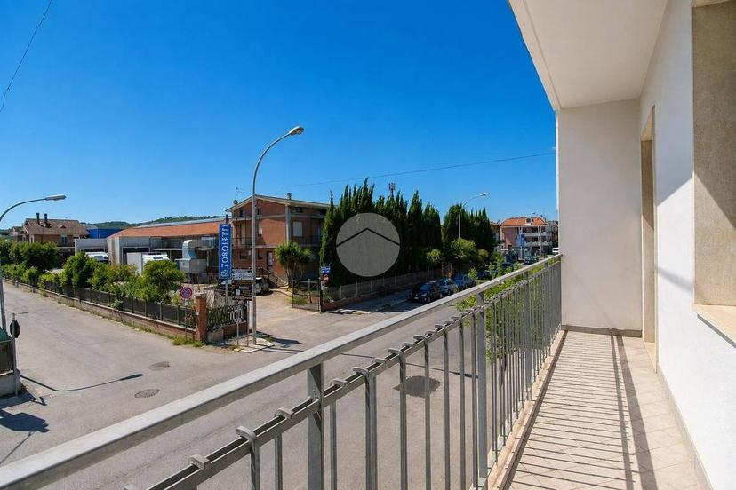Appartamento via Val Tiberina 54, Porto d'Ascoli, San Benedetto del Tronto — foto 12 di 24
