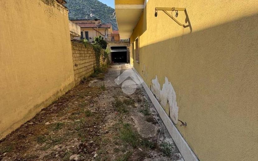 Quadrilocale via dei Martiri 93, Centro, Capistrello — foto 4 di 13