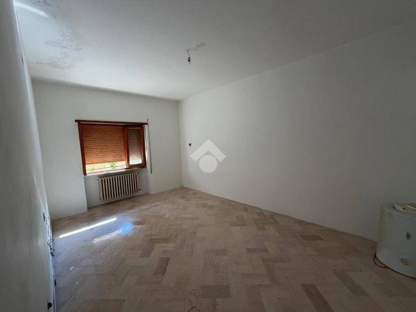Quadrilocale via dei Martiri 93, Centro, Capistrello — foto 3 di 13