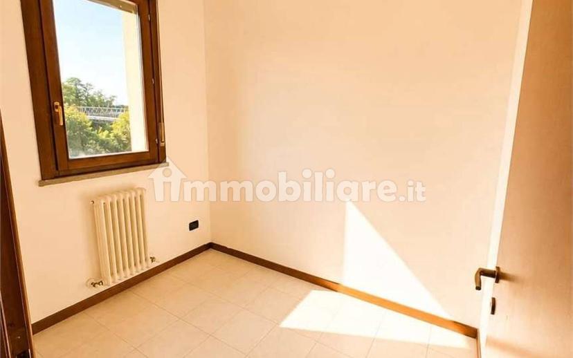 Trilocale buono stato, secondo piano, Orologio, Reggio Emilia — foto 10 di 16