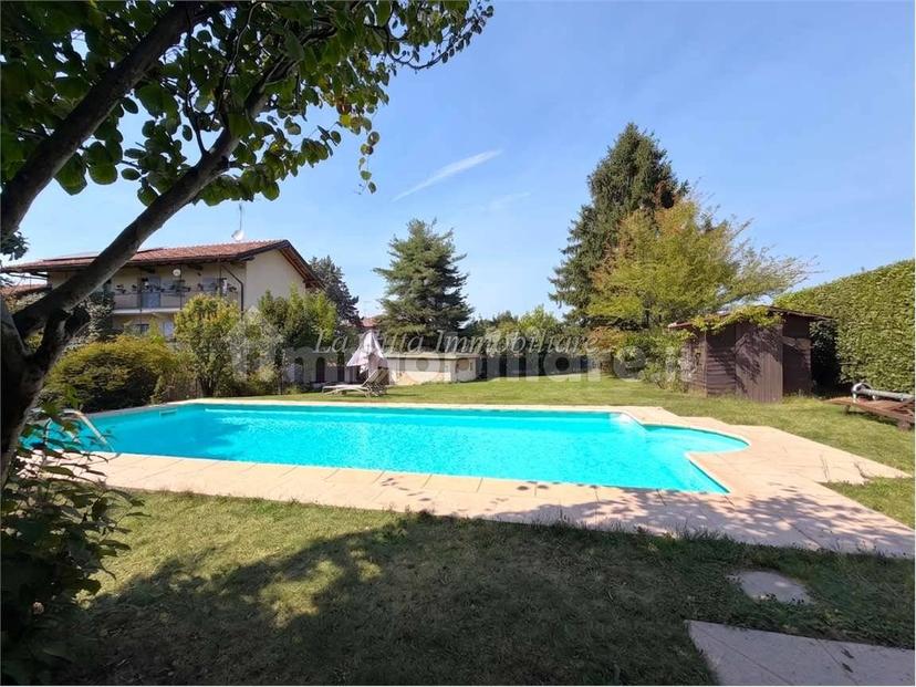 Villa unifamiliare, ottimo stato, 481 m², Agrate, Agrate Conturbia — foto 6 di 37