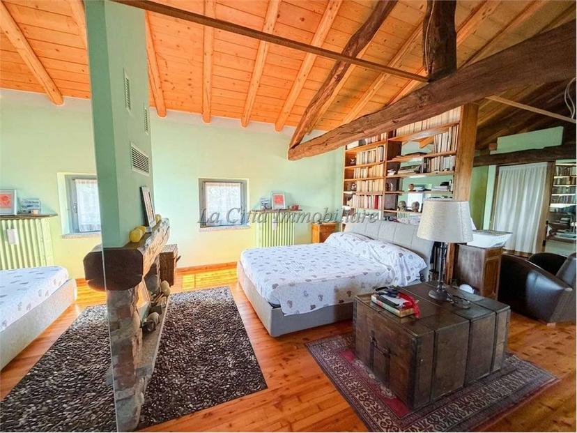 Villa unifamiliare, ottimo stato, 481 m², Agrate, Agrate Conturbia — foto 24 di 37