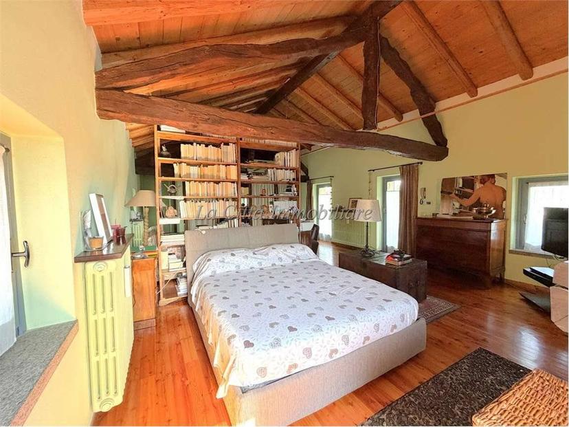 Villa unifamiliare, ottimo stato, 481 m², Agrate, Agrate Conturbia — foto 33 di 37