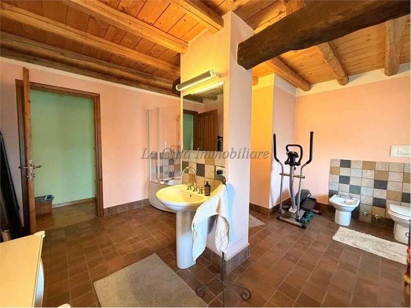 Villa unifamiliare, ottimo stato, 481 m², Agrate, Agrate Conturbia — foto 31 di 37