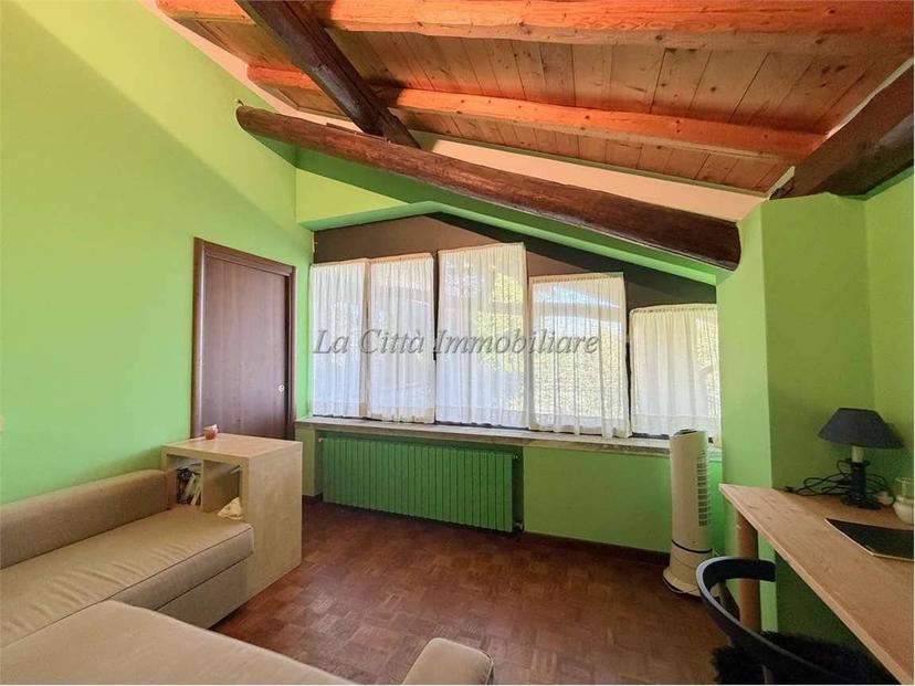 Villa unifamiliare, ottimo stato, 481 m², Agrate, Agrate Conturbia — foto 25 di 37